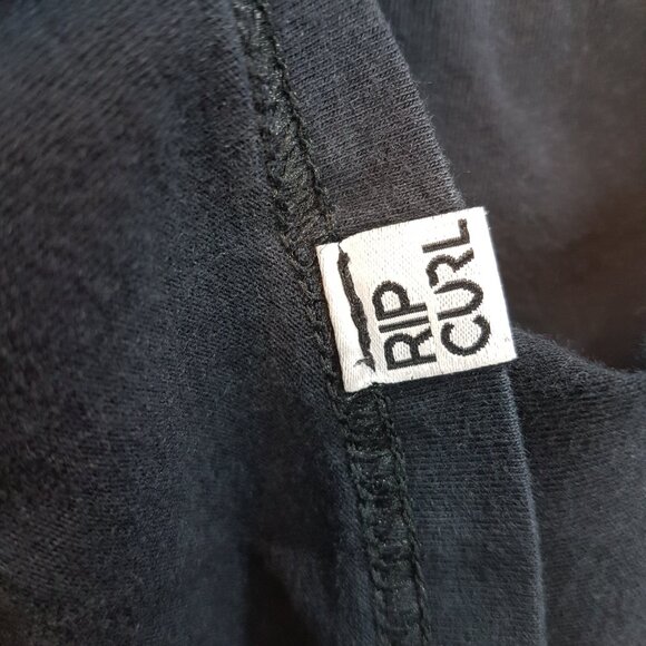 Vintage RIP CURL Tee Shirt Medium US M Sports Surfing Surfboard Fish Graphic Tee - Picture 12 of 13